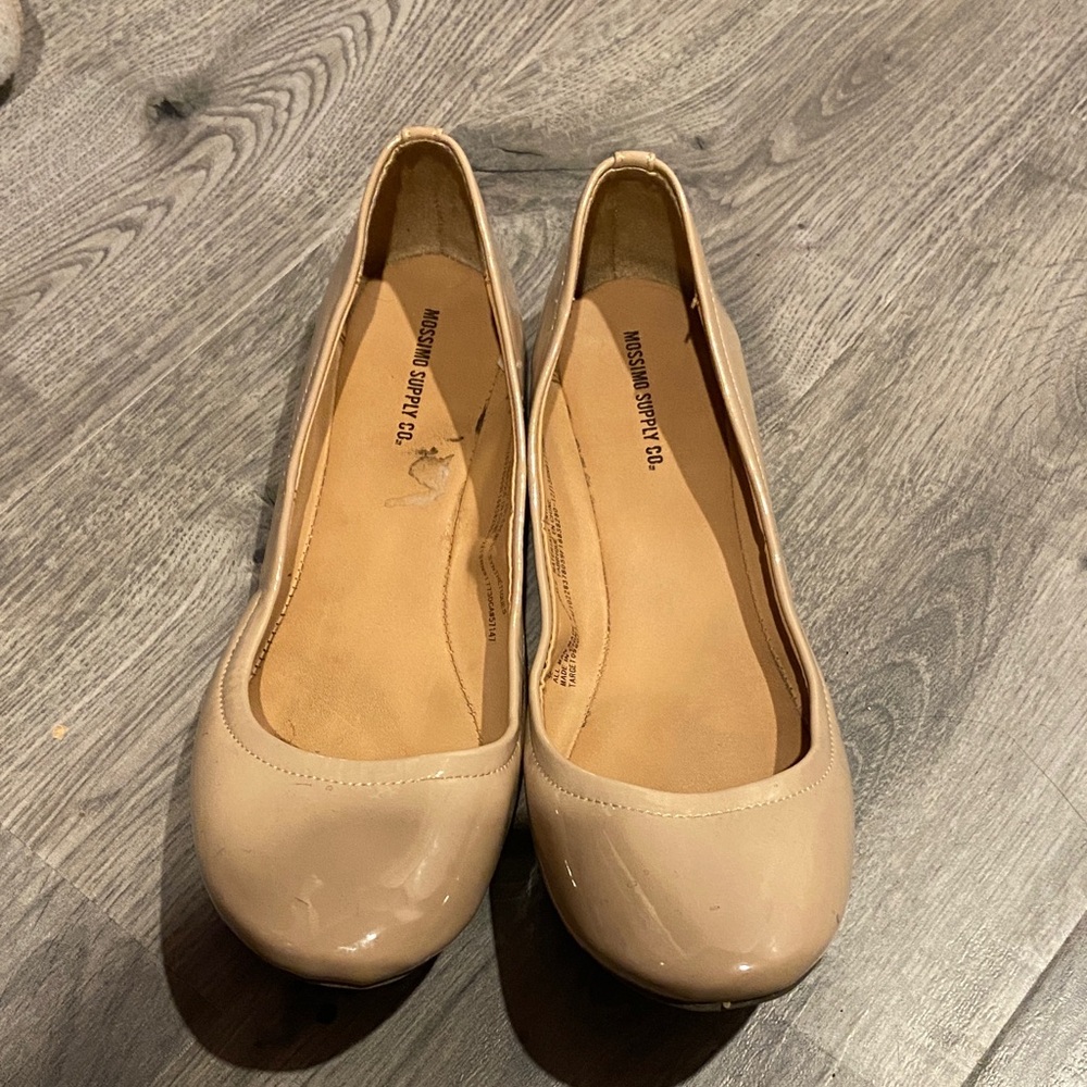 Mossimo supply co Women's Tan formal flats